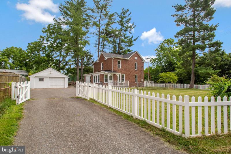 8700 Maple Avenue, Bowie, MD 20720 for Sale