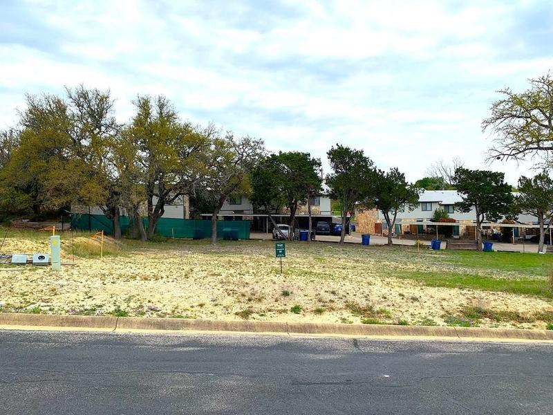 2006 Bordeaux Dr, Kerrville, TX 78028 for Sale