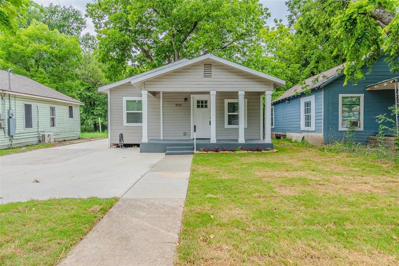 808 N Montgomery St, Sherman, TX 75090 for Sale