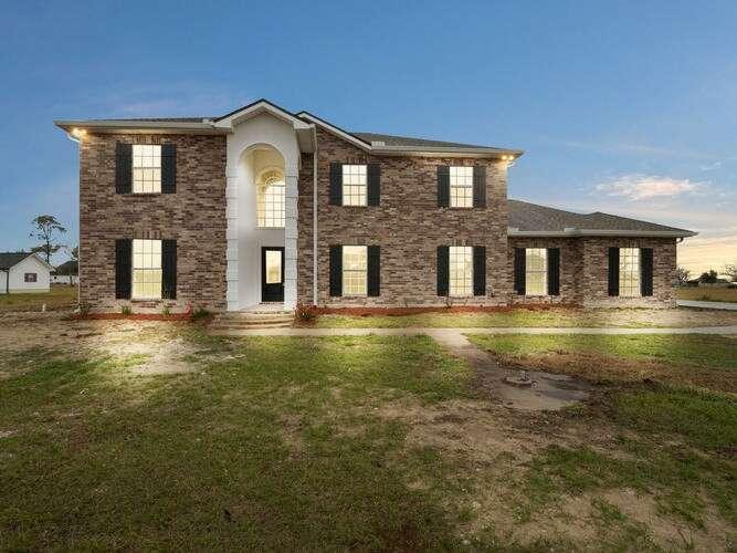 6609 ESTATE LN, LAKE CHARLES, LA 70607  618884595 for Sale