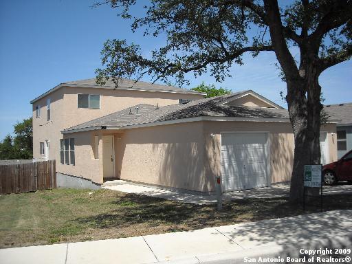 11223 CENTER POINT RD, San Antonio, TX 78233-6836 for Rent