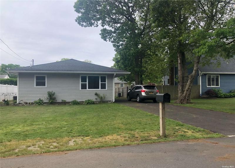 38 Harrison Drive, Shirley, NY 11967 for Sale