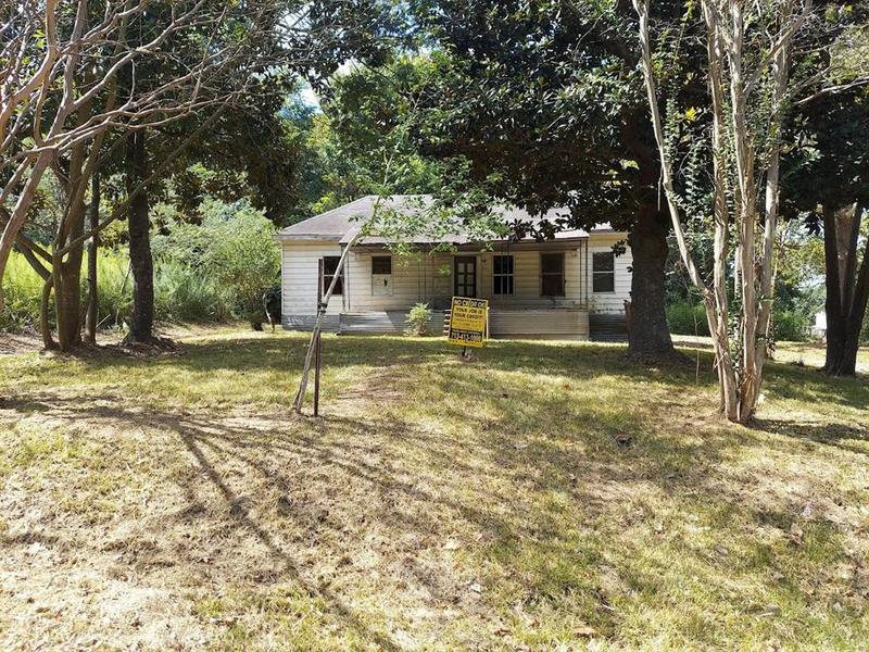 1407 Madam Queen St, Marshall, TX 75670 for Sale