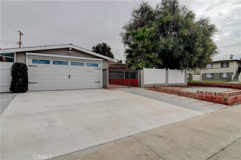 2912 Royal Palm Drive, Costa Mesa, CA 92626 for Rent