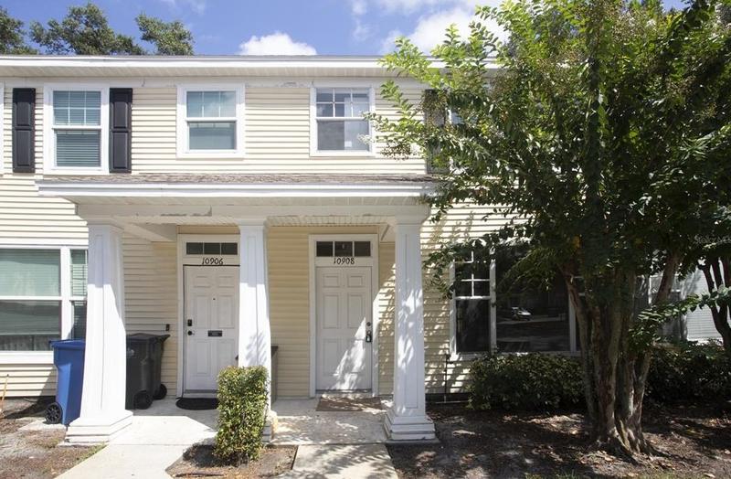 10908 Black Swan Ct, Seffner, FL 33584 - MLS T3473876 for Sale