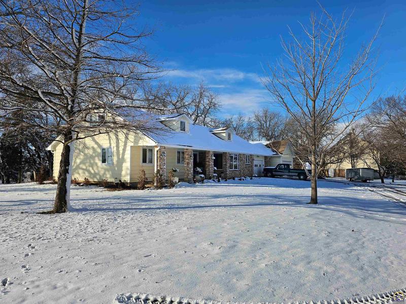 9001 Christy Road, Meriden, KS 66512 for Sale