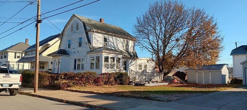 112 Elmore Ave, Woonsocket, RI 02895 - MLS 1347827 for Sale