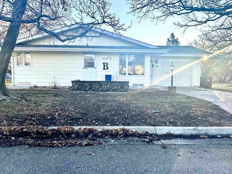 510 S Becker, Moundridge, KS 67107  MLS# 634705 for Sale