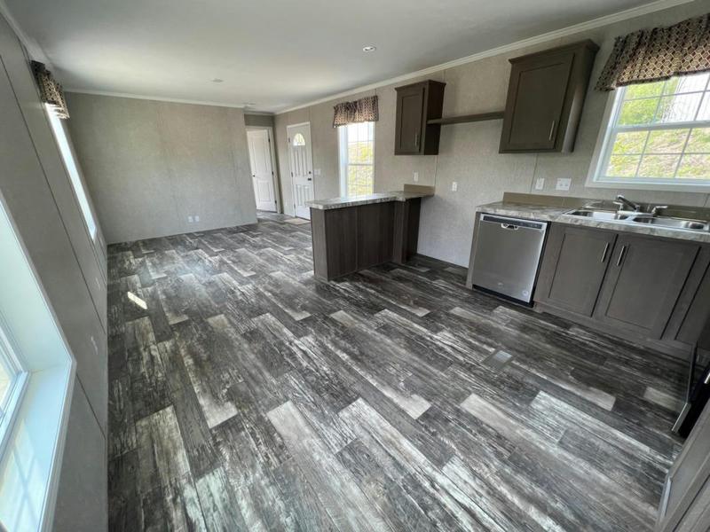 99 UPPER ROYALTON TER, Royalton, VT 05068 Single Family Residence For Sale  MLS# 4984033