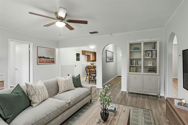 6433 SARAMAC DR, Watauga, TX 76148 Single Family Residence For Sale  MLS# 20521853
