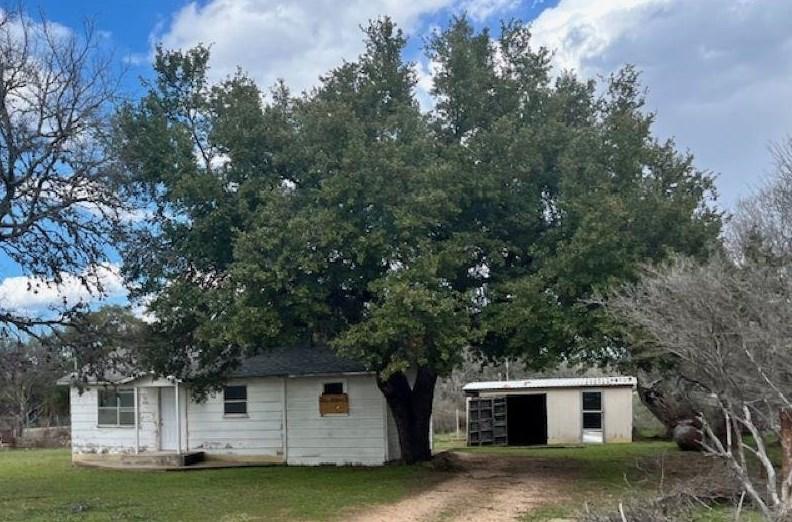 174 W Greenbriar Dr, Granite Shoals, TX 78654 - MLS 167297 for Sale