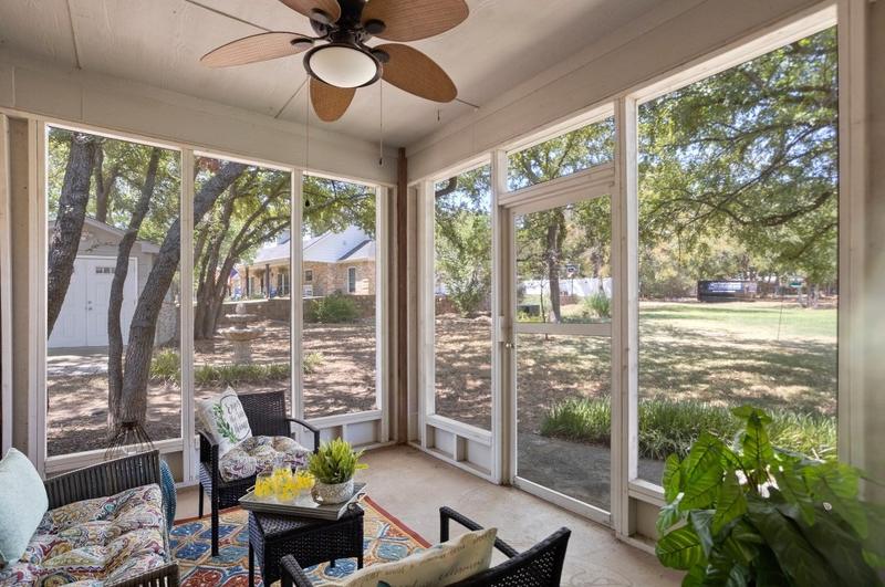 8700 Welham Ct, Granbury, TX 76049 - MLS 20500211 for Sale
