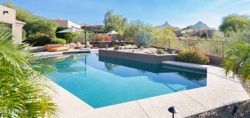 9349 E Monument Dr, Scottsdale, AZ 85262 - MLS 6638513 for Sale