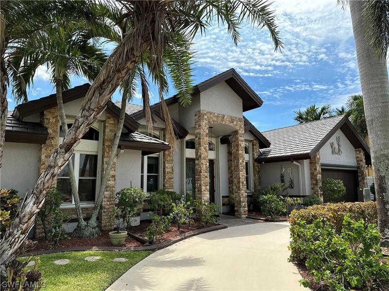 2246 Southeast 28th Street, Cape Coral, FL 33904 for Sale