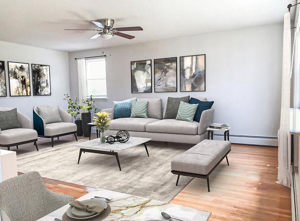 161 Salmon Brook Dr - Glastonbury, CT 06033 - Home For Rent