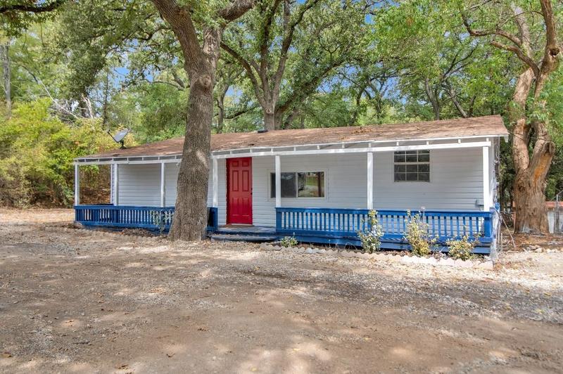 311 Hillcrest Cir, Gordonville, TX 76245 - MLS 20429178 for Sale