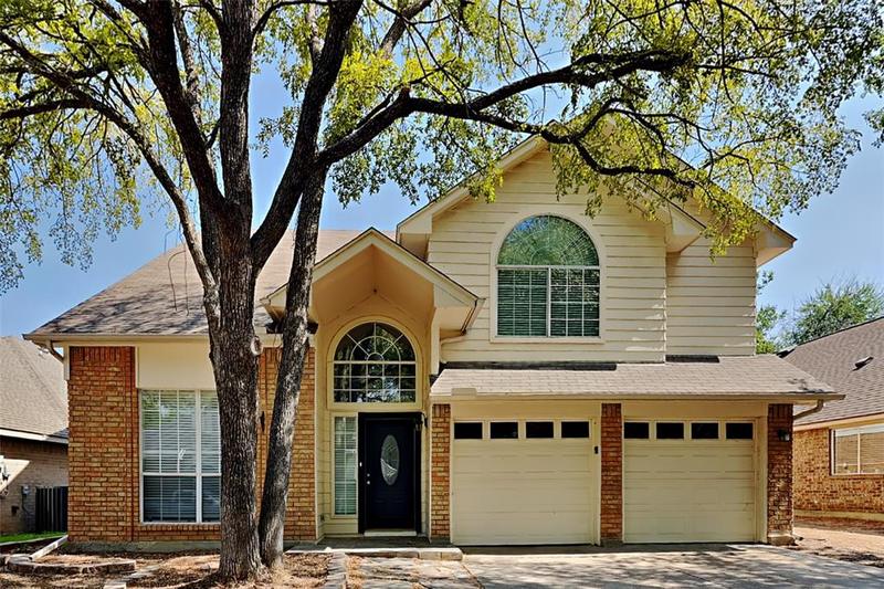 2219 Chapel Downs Dr, Arlington, TX 76017 for Sale