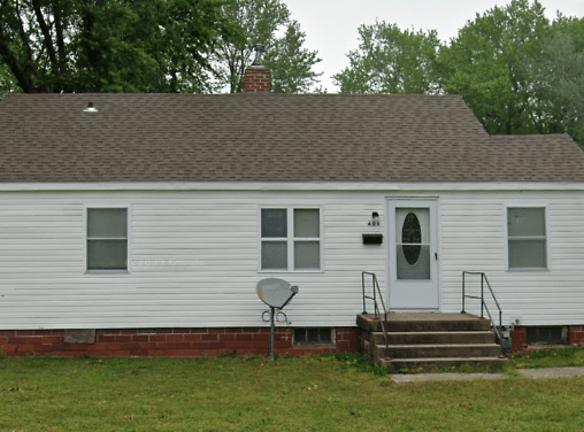 405 Fieldcrest Dr - Pittsburg, KS 66762 - Home For Rent