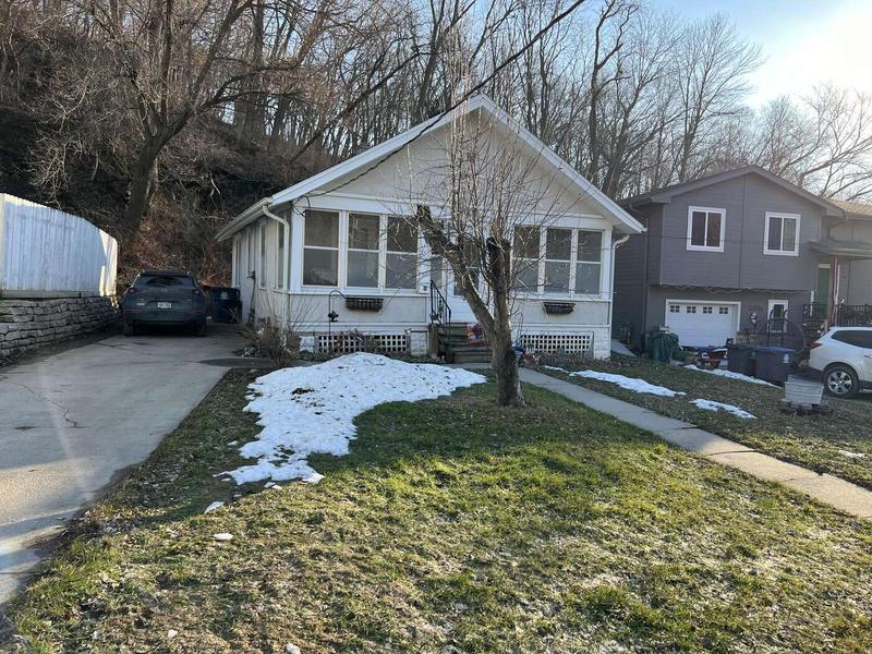 639 W GRAHAM Avenue, COUNCIL BLUFFS, IA 51503  623341979 for Sale