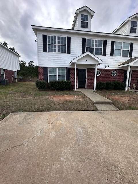 629 Mill Stone Bluff, Unit A, Monroe, GA 30655 for Sale
