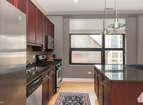 101 W Superior St unit 501 - Chicago, IL 60654 - Home For Rent