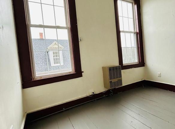 145 Main St - Newmarket, NH 03857 - Home For Rent