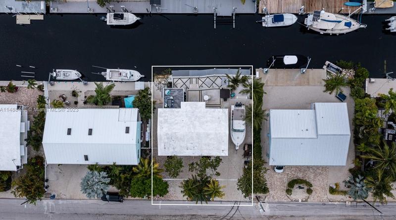 25 N Blackwater Ln, Key Largo, FL 33037 - MLS A11488418 for Sale