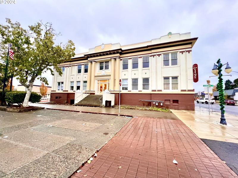 375 Central Ave, Coos Bay, OR 97420 - MLS 23160760 for Sale