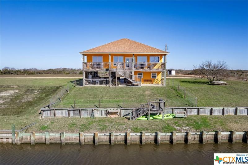 262 Sunidolphin Drive, Port Lavaca, TX 77979 for Sale