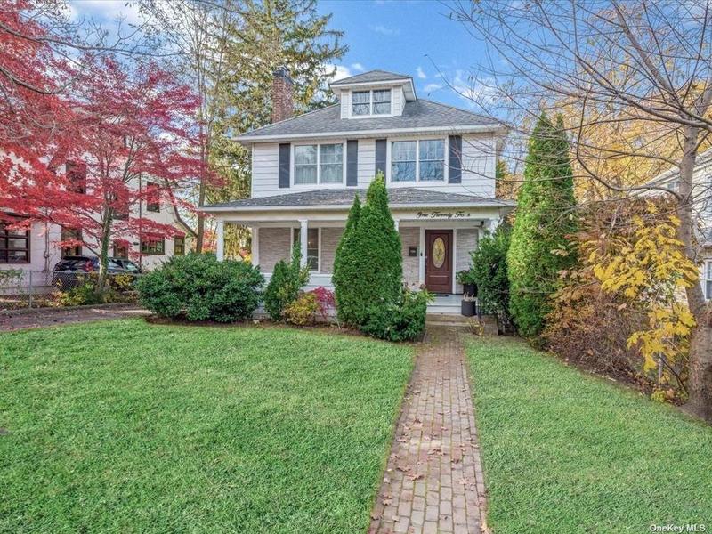 124 Hampshire Road, Great Neck, NY 11023  MLS# 3519053 for Sale
