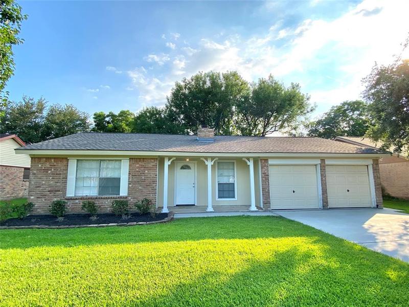 15122 Silverman St, Houston, TX 77598 for Sale