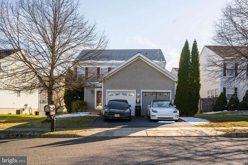 14 DURHAM DRIVE, COLUMBUS, NJ 08022  625353461 for Sale