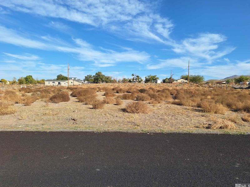 5220 Abilene, Stagecoach, NV 89429 - MLS 230012353 for Sale