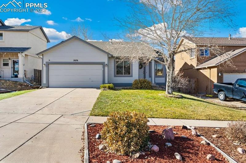 2076 Jeanette Way, Colorado Springs, CO 80951 - MLS 5629868 for Sale
