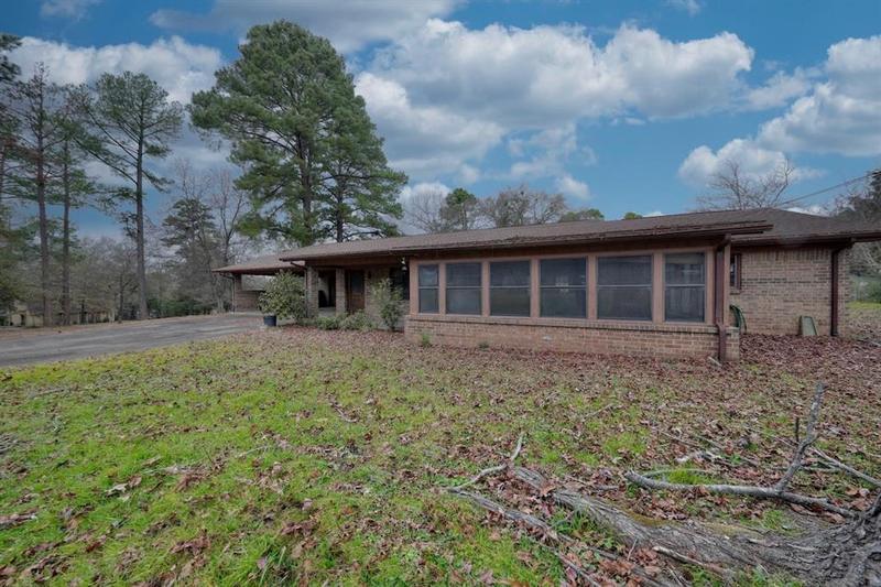 203 Texas Dr, Hideaway, TX 75771 for Sale