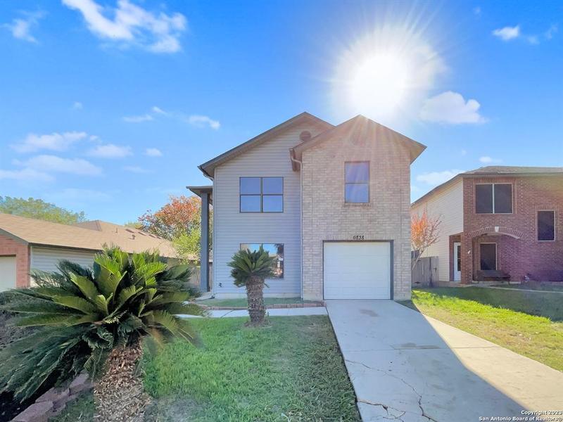 6738 MELODY CANYON DR, San Antonio, TX 78239-1816 for Sale