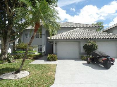 Briarwood Cir Apt 4 for Sale