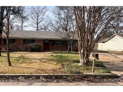 Stiles St for Sale