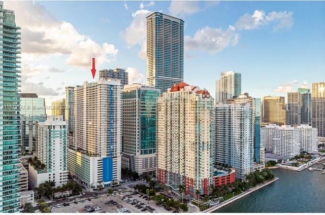 1200 Brickell Bay Drive, Unit 1915, Miami, FL 33131 for Sale