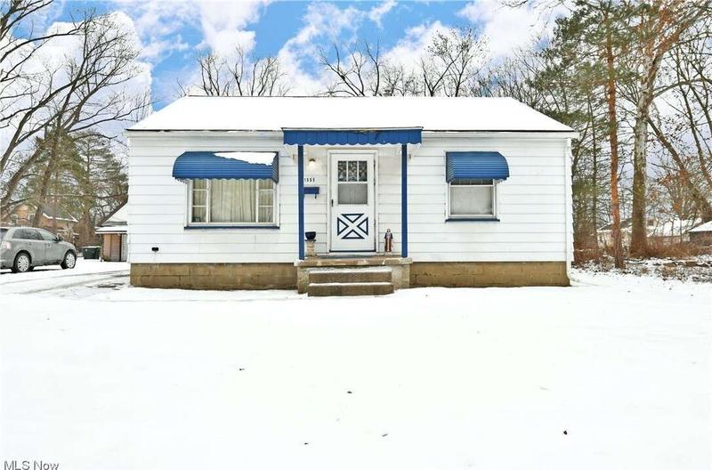 1555 Adelaide SE, Warren, OH 44484  620979726 for Sale
