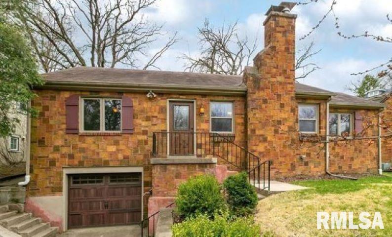 2419 Middle Road, Davenport, IA 52803 for Rent