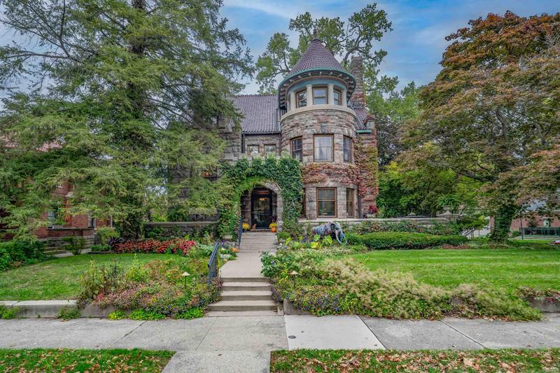 1202 West Wayne Street, Fort Wayne, IN 46802 for Sale