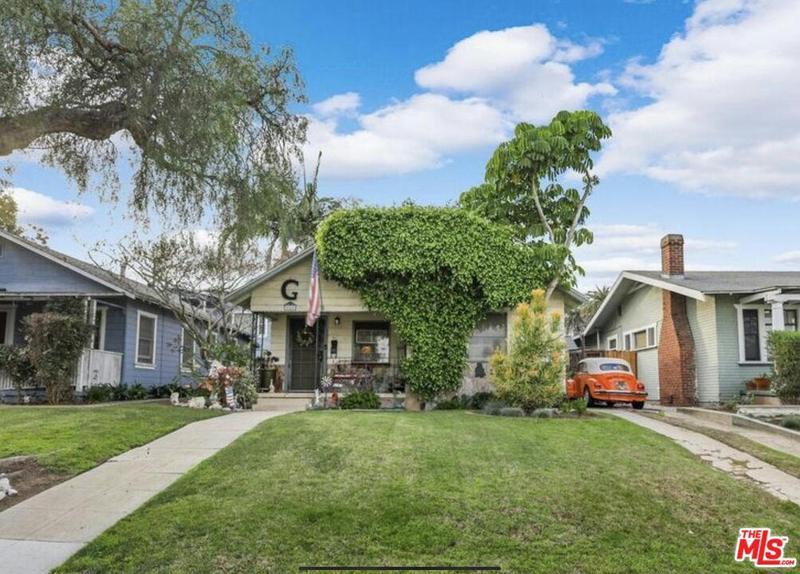 911 PORTOLA AVE, Torrance, CA 90501 Single Family Residence For Sale  MLS# 24-353493