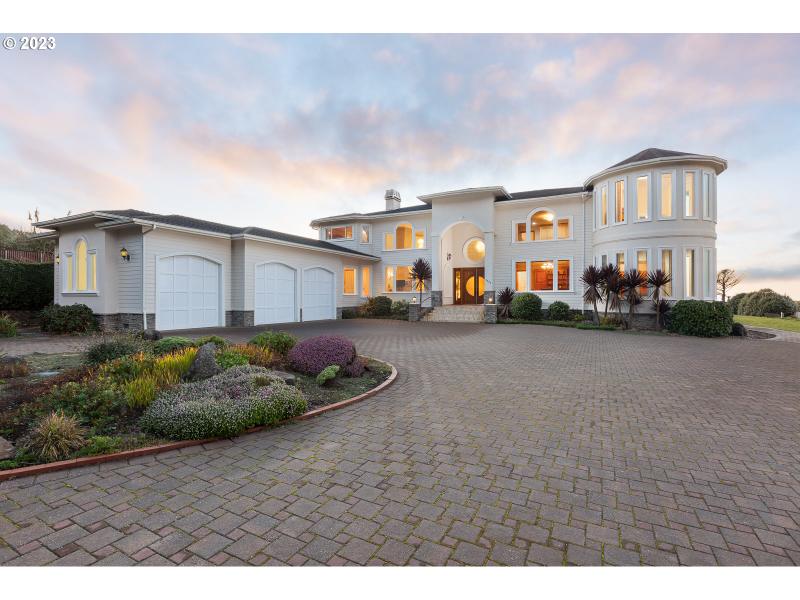 3775 HIGHWAY 101 N, Yachats OR 97498 for Sale