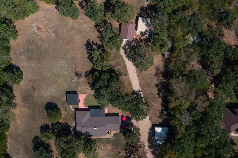 437 Darryl Dr, Denison, TX 75021 for Sale