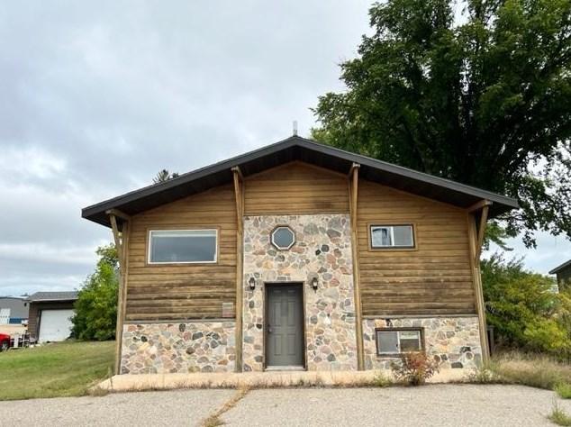 614 Ash Ave NE, Wadena, MN 56482 - MLS 6432897 for Sale