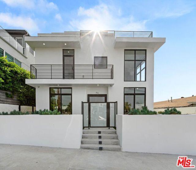 716 Lucile, Los Angeles CA 90026 for Sale