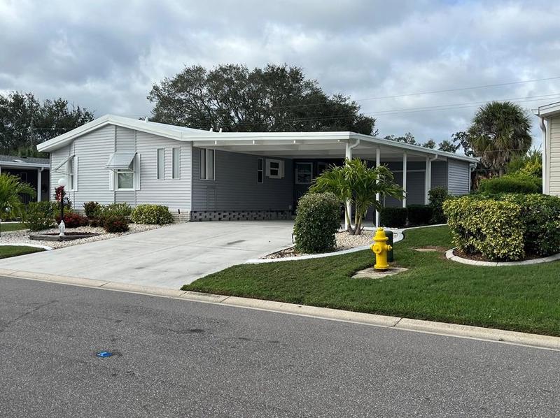 8532 Countess Ave Cir, Palmetto, FL 34221 - MLS A4592884 for Sale