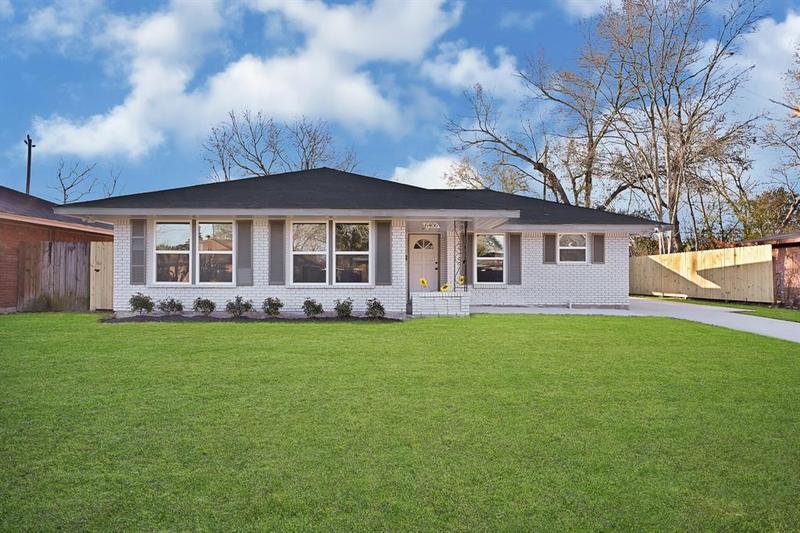 6406 Hirondel St, Houston, TX 77087 for Sale