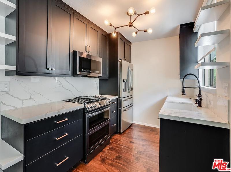 5860 Bowcroft St #2, Los Angeles, CA 90016 - MLS 24-345975 for Sale